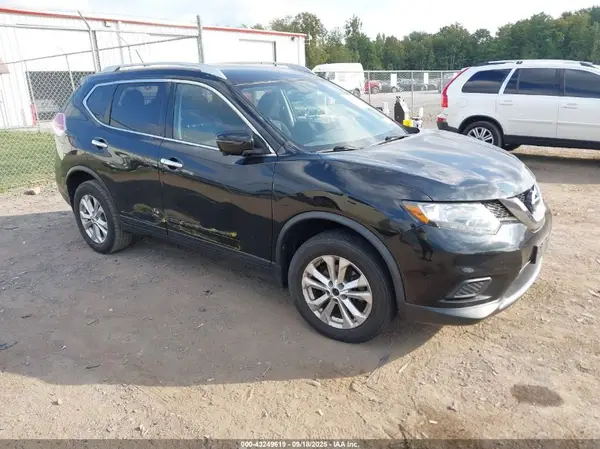 JN8AT2MV7GW143133 2016 NISSAN ROGUE - Image 1