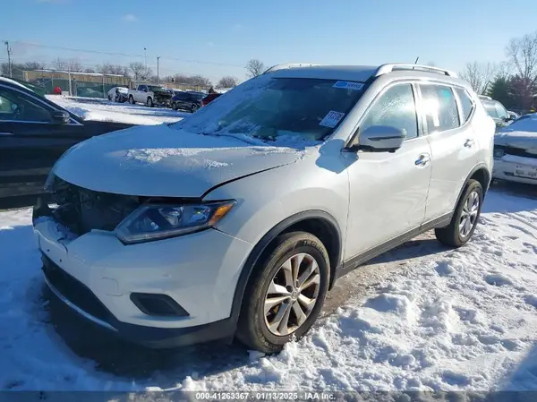 JN8AT2MV7GW145268 2016 NISSAN ROGUE - Image 2