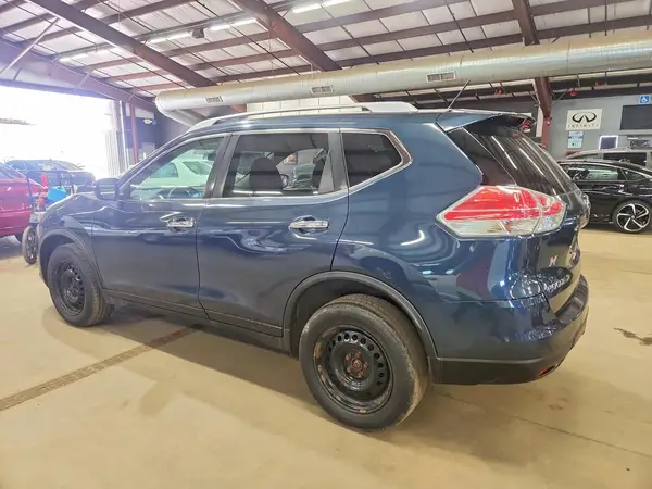 JN8AT2MV7GW151524 2016 NISSAN ROGUE - Image 2