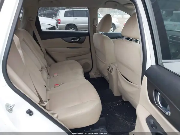JN8AT2MV7GW154018 2016 NISSAN ROGUE - Image 8