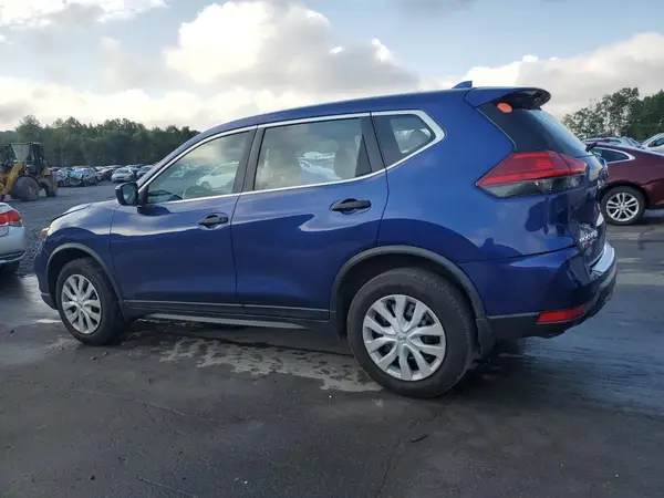 JN8AT2MV7HW000197 2017 NISSAN ROGUE - Image 2