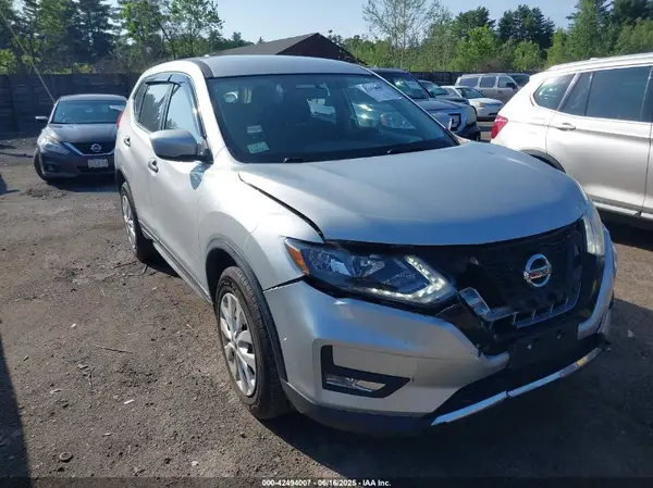 JN8AT2MV7HW004332 2017 NISSAN ROGUE - Image 1