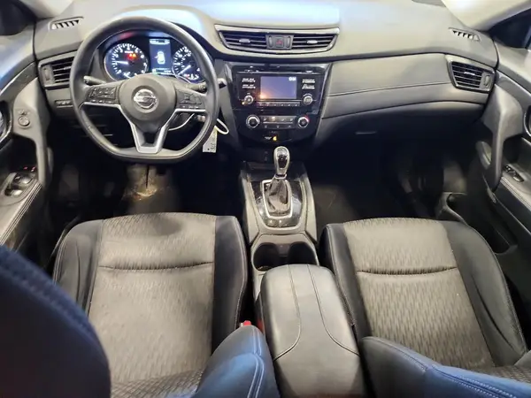 JN8AT2MV7HW009756 2017 NISSAN ROGUE - Image 8