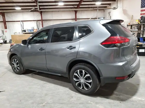 JN8AT2MV7HW010115 2017 NISSAN ROGUE - Image 2