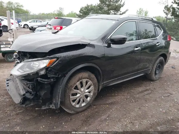 JN8AT2MV7HW011345 2017 NISSAN ROGUE - Image 2
