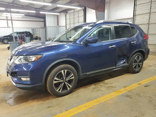 JN8AT2MV7HW013127 2017 NISSAN ROGUE - Image 1