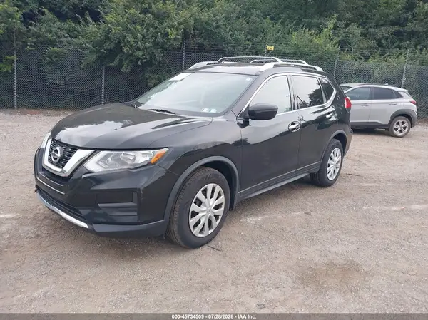 JN8AT2MV7HW020644 2017 NISSAN ROGUE - Image 2