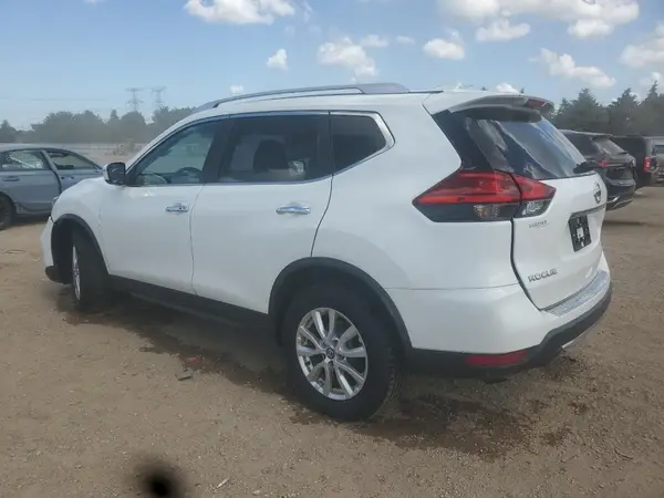 JN8AT2MV7HW021261 2017 NISSAN ROGUE - Image 2