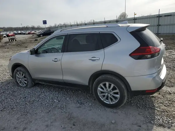 JN8AT2MV7HW021910 2017 NISSAN ROGUE - Image 2