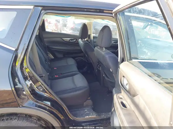 JN8AT2MV7HW026525 2017 NISSAN ROGUE - Image 8