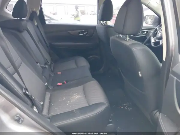 JN8AT2MV7HW027206 2017 NISSAN ROGUE - Image 8