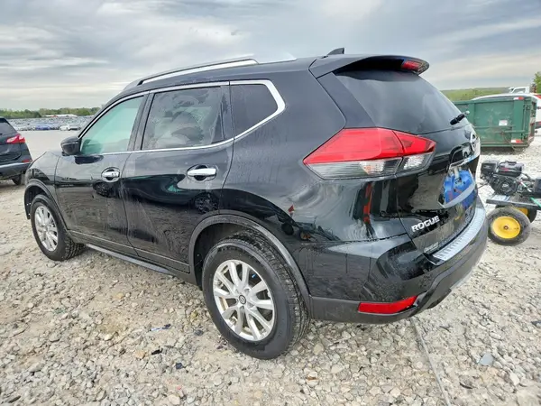 JN8AT2MV7HW250734 2017 NISSAN ROGUE - Image 2