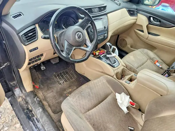 JN8AT2MV7HW250734 2017 NISSAN ROGUE - Image 8