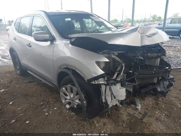 JN8AT2MV7HW251463 2017 NISSAN ROGUE - Image 1