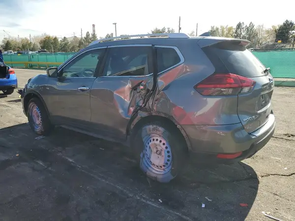 JN8AT2MV7HW252404 2017 NISSAN ROGUE - Image 2