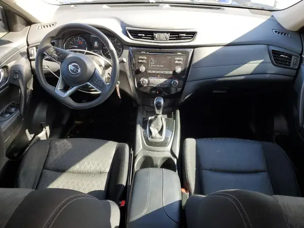 JN8AT2MV7HW252404 2017 NISSAN ROGUE - Image 8
