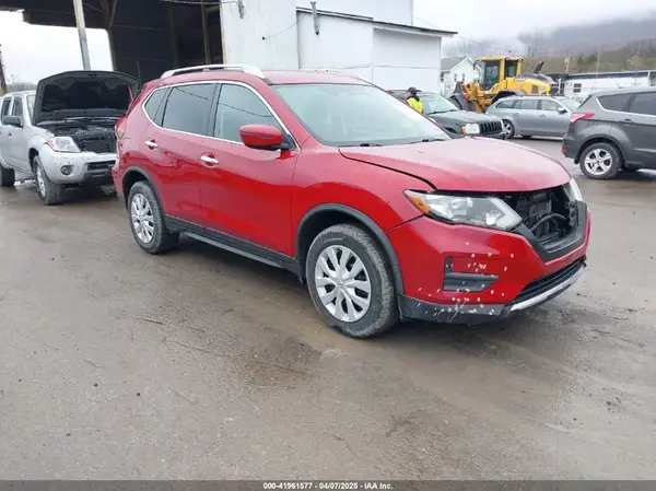 JN8AT2MV7HW253326 2017 NISSAN ROGUE - Image 1