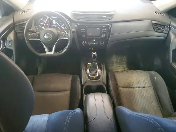 JN8AT2MV7HW255321 2017 NISSAN ROGUE - Image 8