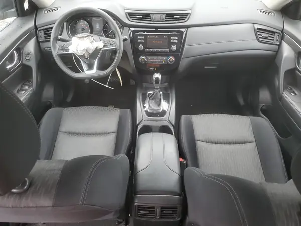 JN8AT2MV7HW256260 2017 NISSAN ROGUE - Image 8