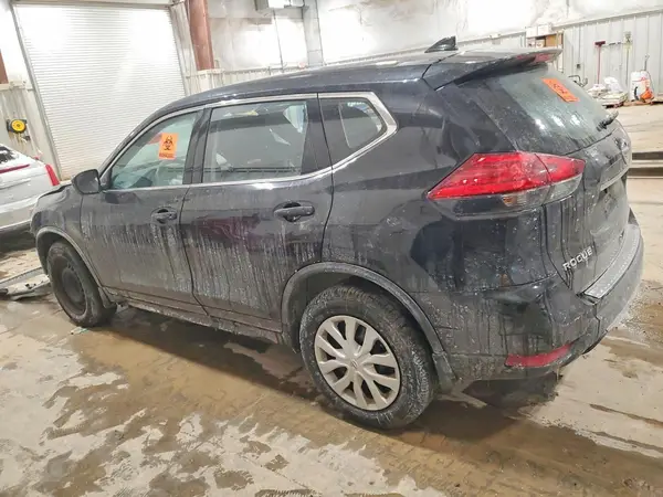 JN8AT2MV7HW257747 2017 NISSAN ROGUE - Image 2