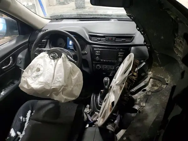 JN8AT2MV7HW257747 2017 NISSAN ROGUE - Image 8