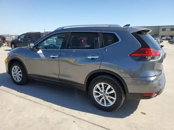 JN8AT2MV7HW257778 2017 NISSAN ROGUE - Image 2