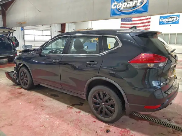 JN8AT2MV7HW262530 2017 NISSAN ROGUE - Image 2