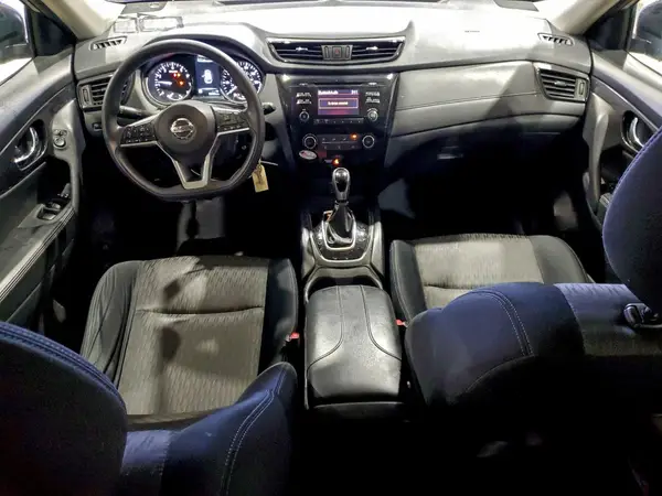 JN8AT2MV7HW263631 2017 NISSAN ROGUE - Image 8
