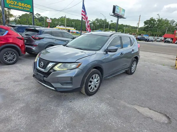 JN8AT2MV7HW264455 2017 NISSAN ROGUE - Image 2