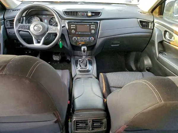 JN8AT2MV7HW264469 2017 NISSAN ROGUE - Image 8