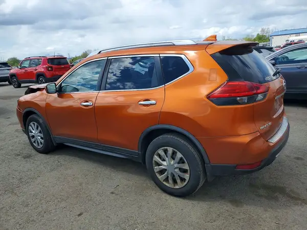 JN8AT2MV7HW266643 2017 NISSAN ROGUE - Image 2
