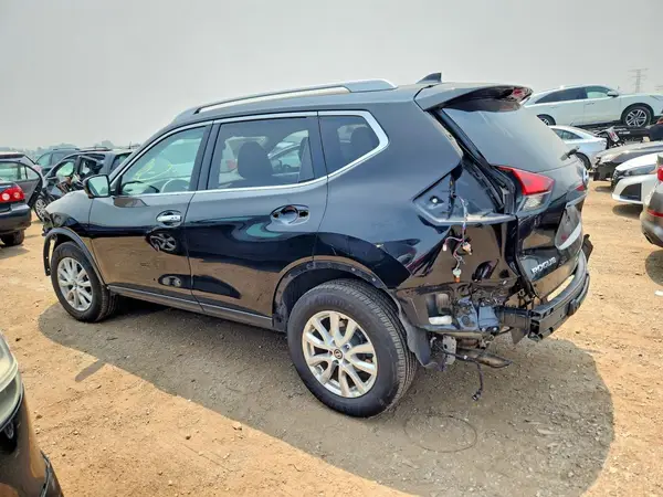 JN8AT2MV7HW267100 2017 NISSAN ROGUE - Image 2