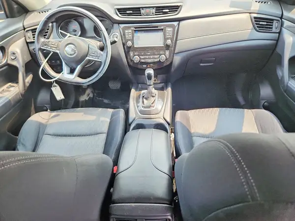 JN8AT2MV7HW267100 2017 NISSAN ROGUE - Image 8