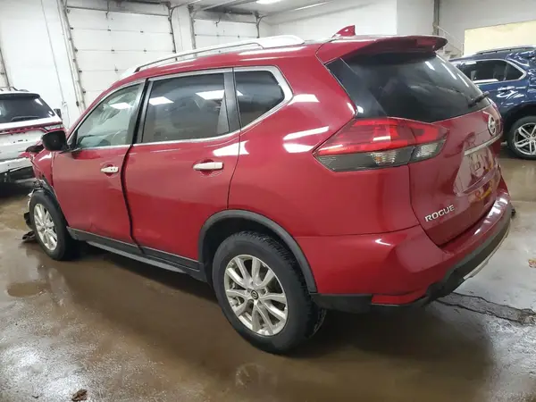 JN8AT2MV7HW269302 2017 NISSAN ROGUE - Image 2
