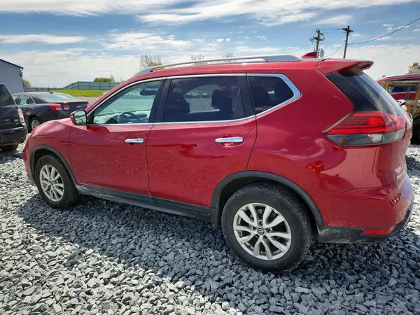 JN8AT2MV7HW269378 2017 NISSAN ROGUE - Image 2