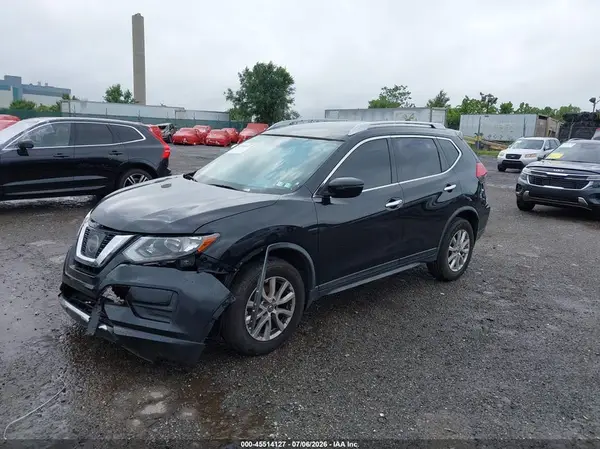 JN8AT2MV7HW270708 2017 NISSAN ROGUE - Image 2