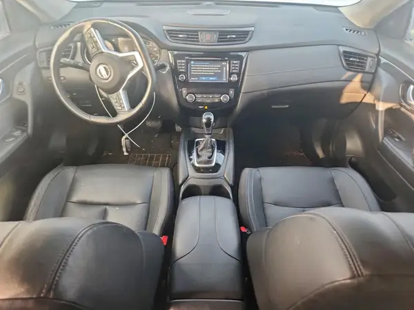 JN8AT2MV7HW274712 2017 NISSAN ROGUE - Image 8