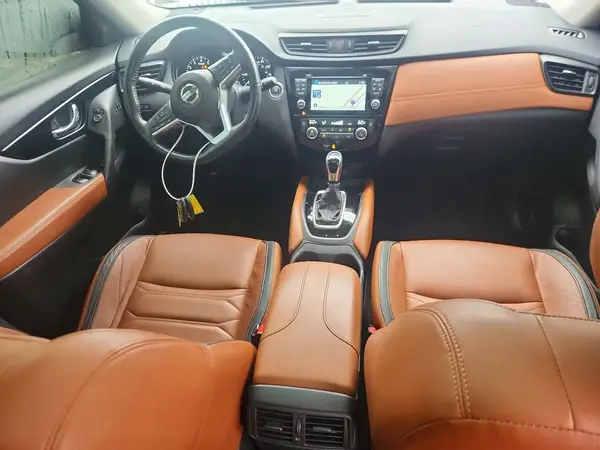 JN8AT2MV7HW278131 2017 NISSAN ROGUE - Image 8