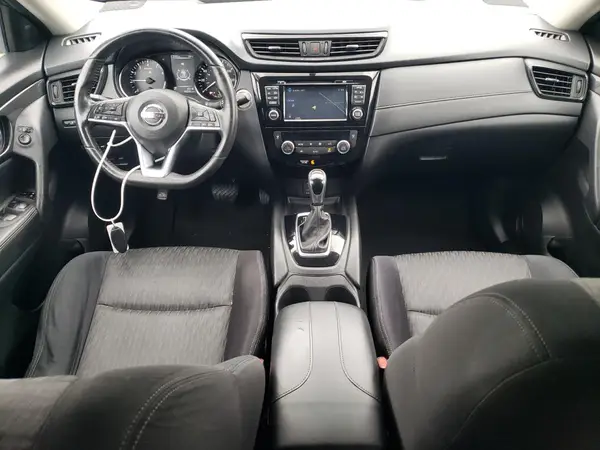 JN8AT2MV7HW280560 2017 NISSAN ROGUE - Image 8