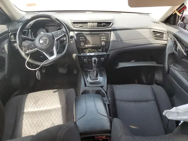 JN8AT2MV7HW282812 2017 NISSAN ROGUE - Image 8