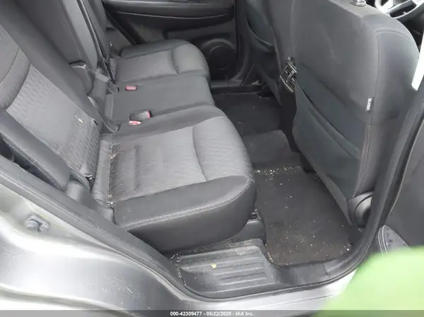 JN8AT2MV7HW283278 2017 NISSAN ROGUE - Image 8