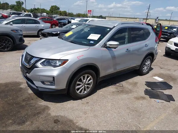 JN8AT2MV7HW283684 2017 NISSAN ROGUE - Image 2