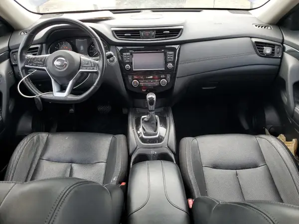 JN8AT2MV7HW283913 2017 NISSAN ROGUE - Image 8