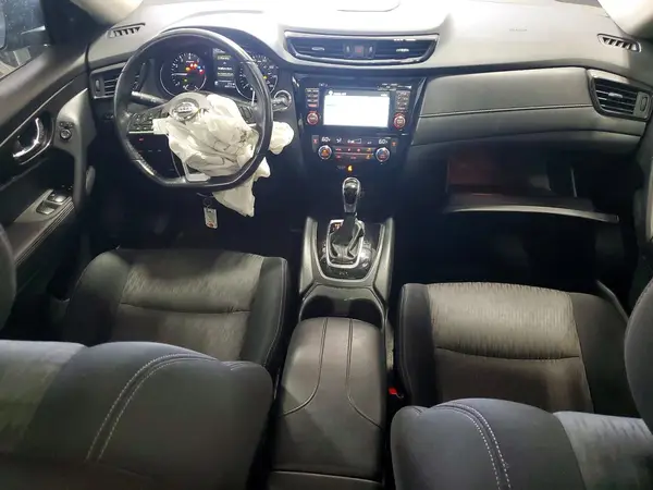 JN8AT2MV7HW286004 2017 NISSAN ROGUE - Image 8