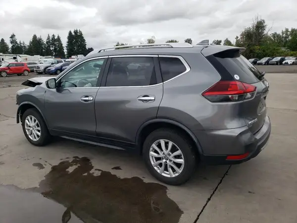 JN8AT2MV7JW300313 2018 NISSAN ROGUE - Image 2