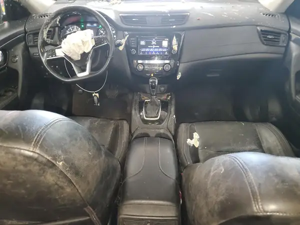 JN8AT2MV7JW304037 2018 NISSAN ROGUE - Image 8