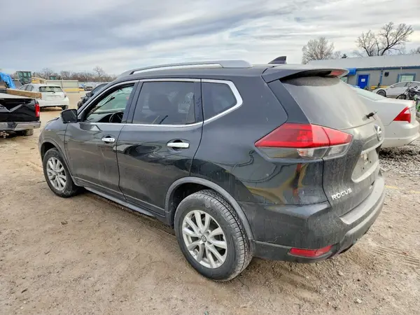 JN8AT2MV7JW304734 2018 NISSAN ROGUE - Image 2