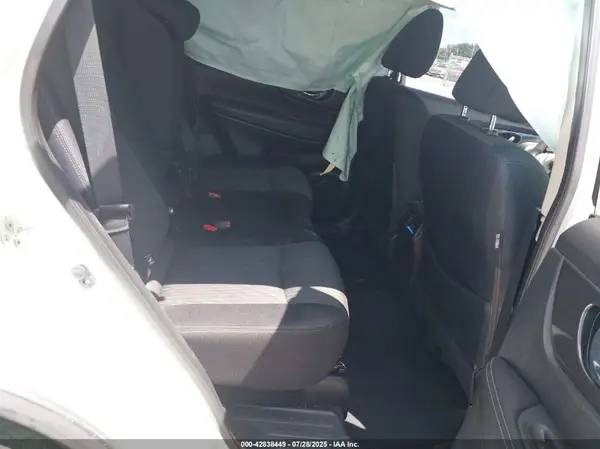 JN8AT2MV7JW310551 2018 NISSAN ROGUE - Image 8