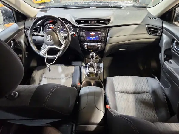 JN8AT2MV7JW312395 2018 NISSAN ROGUE - Image 8