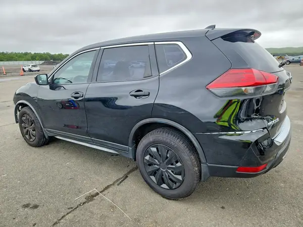 JN8AT2MV7JW313160 2018 NISSAN ROGUE - Image 2